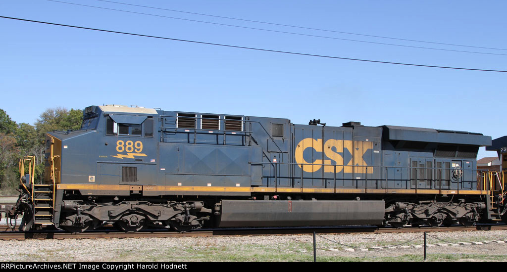 CSX 889